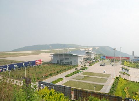 �Ĵ���֦������Ӫ������