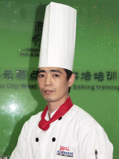 ����Ԫ���㵰��決��ѵѧУ�決���в���ΰ����ʦ